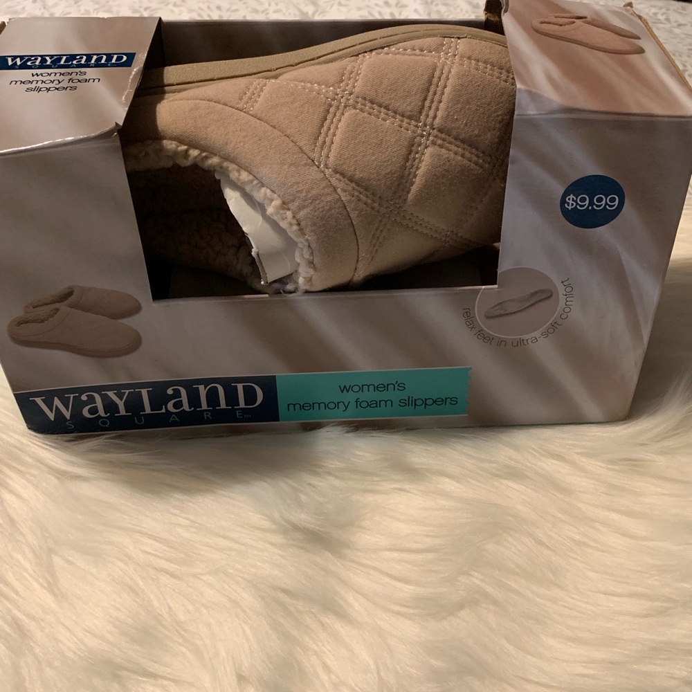 Memory Foam size M slippers